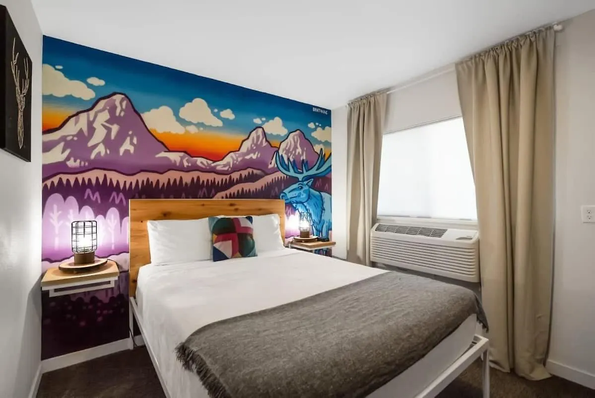Artful Boutique Stay In Kenton District Portland